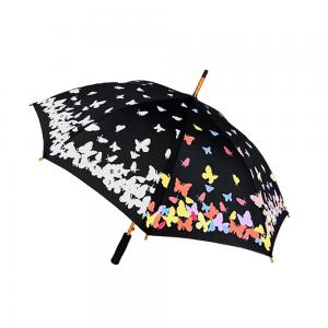 Creative men and women straight umbrellas with water color changing umbrella